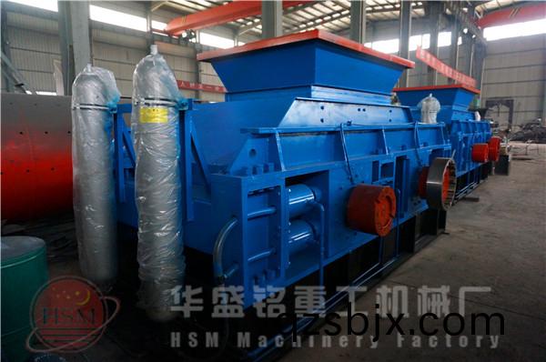 對(dui)輥(gun)破(po)碎機(ji)圖片